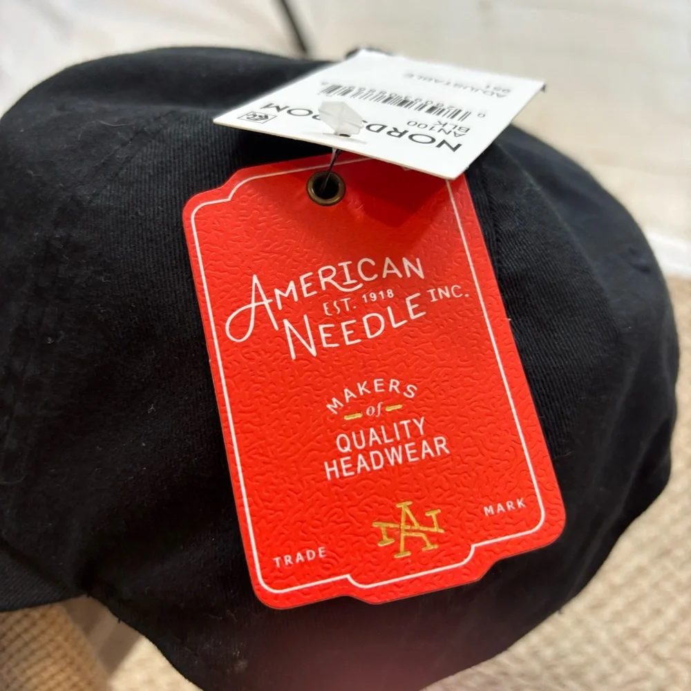 Brand new with Tags Men’s American Needle Brand Black‎ Baseball Cap One Size